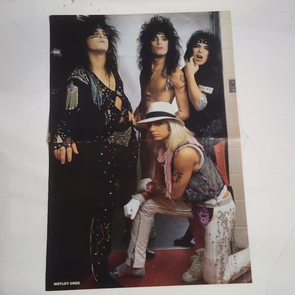 Motley Crue Vintage Centerfold Clipping 1980s 11x16 Bon Jovi Ratt Pin-up #2